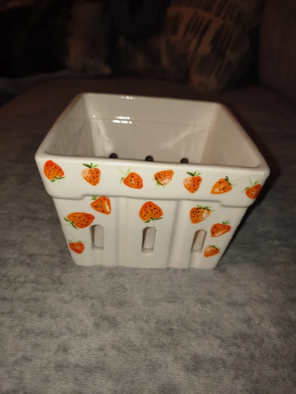 White Ceramic Strawberry Berry Basket